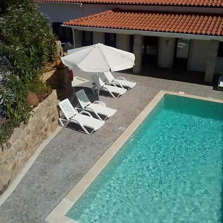 Hétvégi ház Quinta Ribeiro Tanquinhos